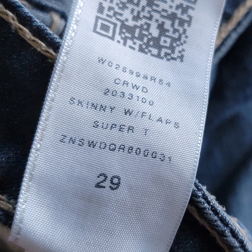 True Religion - Picture 9 of 9